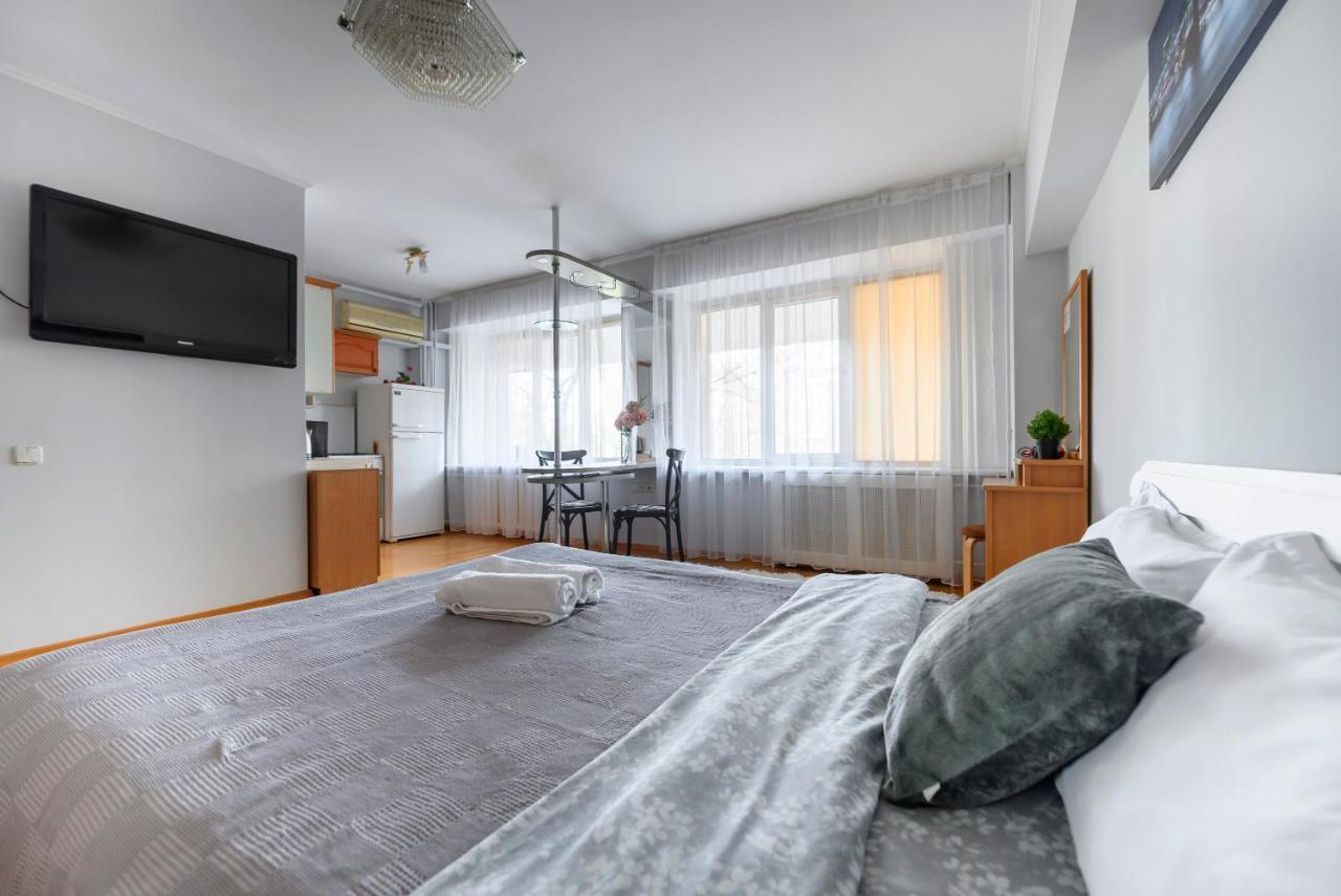 На Проспекте Ленина Apartment Almatî Exterior foto